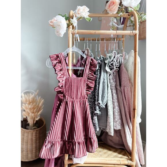 New Sugarplum Velvet Ruffle Strap Pinafore Dress 2T - Picture 2 of 4